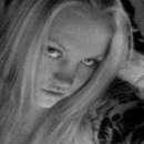 Hot and Horny Cecilla Ready to Play on Sex Cam